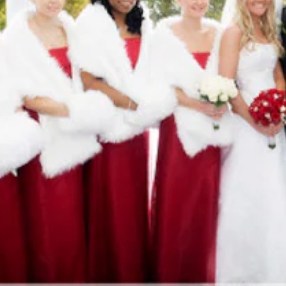 Classic Faux Fur Muff||Hand Warmer - Picture 1 of 6